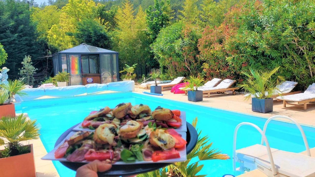 La Bergerie Du Moulin (Adults Only) Bed & Breakfast Taradeau Dış mekan fotoğraf