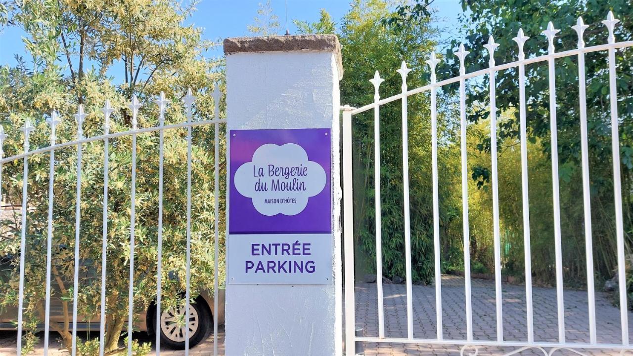 La Bergerie Du Moulin (Adults Only) Bed & Breakfast Taradeau Dış mekan fotoğraf