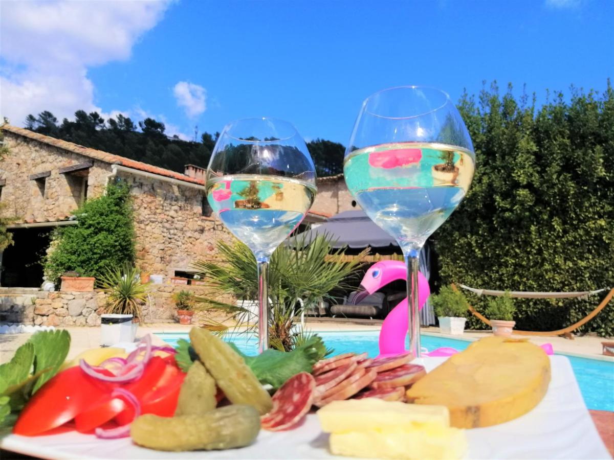 La Bergerie Du Moulin (Adults Only) Bed & Breakfast Taradeau Dış mekan fotoğraf