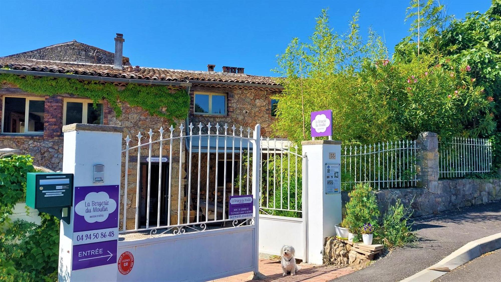 La Bergerie Du Moulin (Adults Only) Bed & Breakfast Taradeau Dış mekan fotoğraf