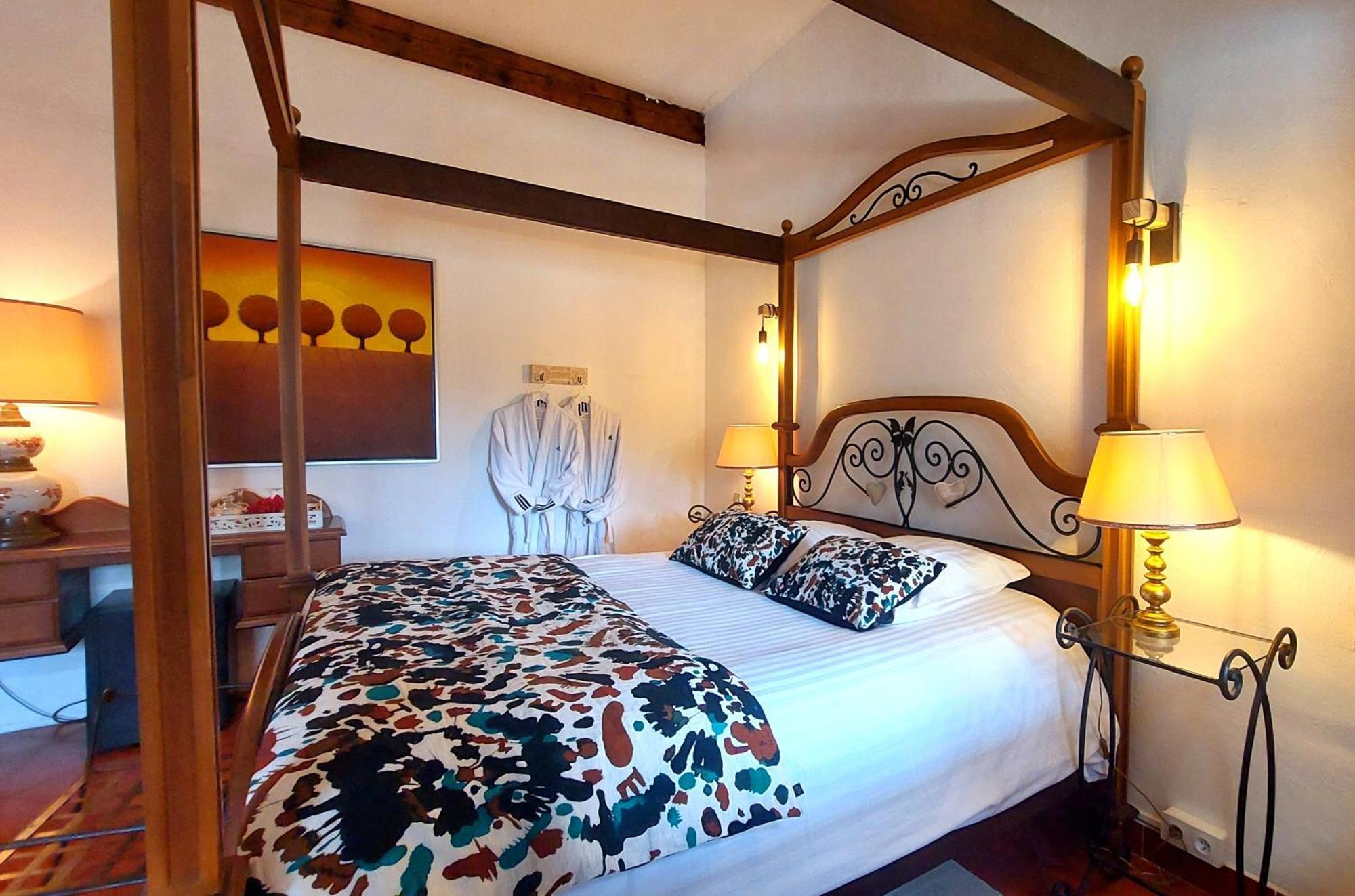La Bergerie Du Moulin (Adults Only) Bed & Breakfast Taradeau Dış mekan fotoğraf
